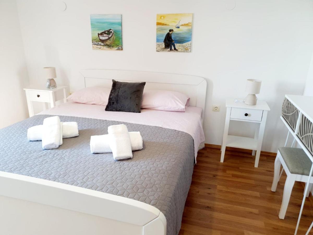 Apartman Sime Tribalj Εξωτερικό φωτογραφία